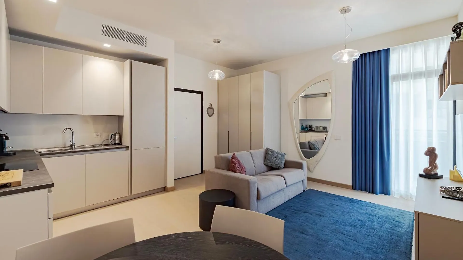 Washington Building - 4 Posti Apartment Milan 0*,  Italy